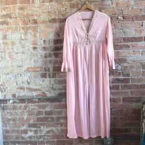 Vintage light pink night gown, dressing gown Val mode, size M 1960s